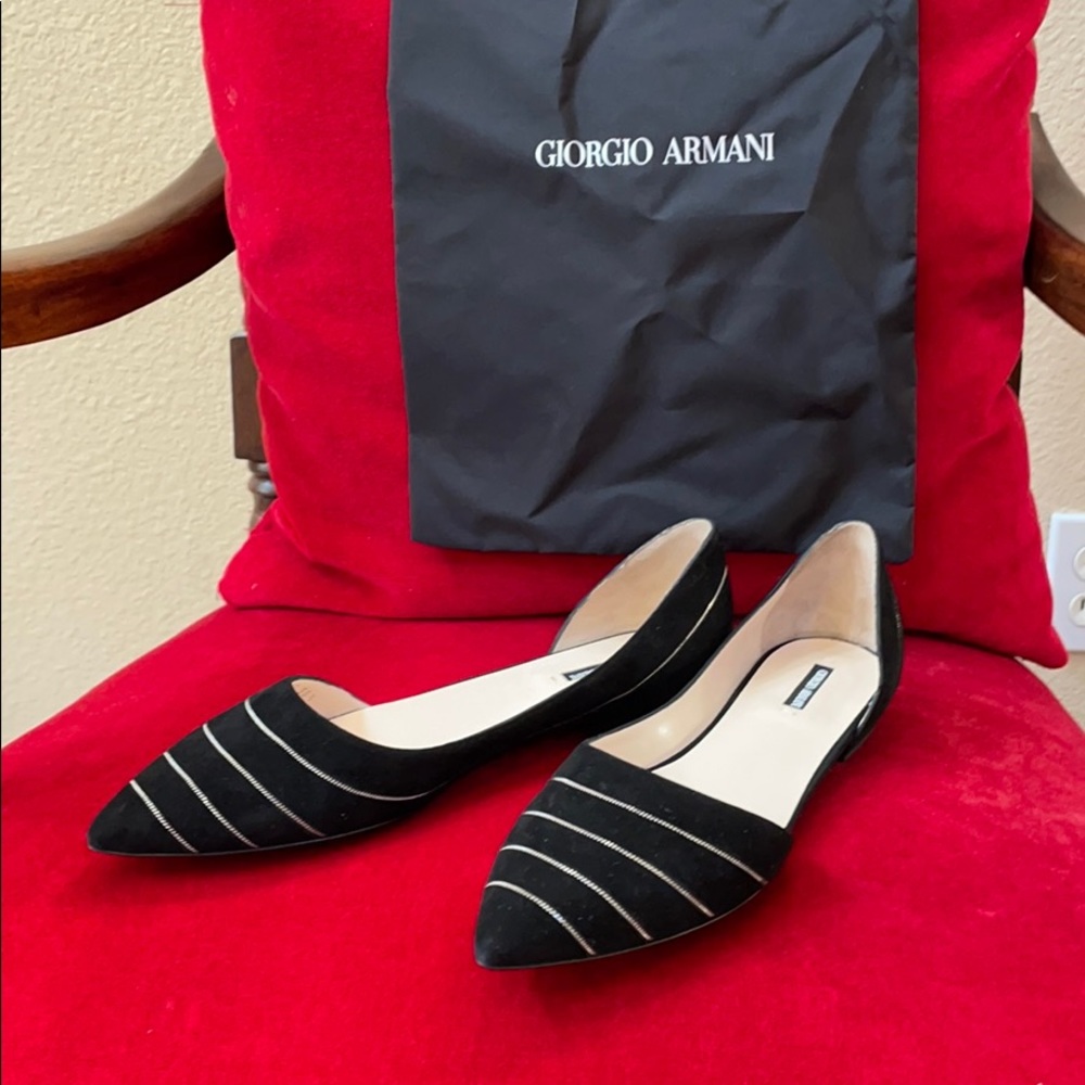 Brand new Giorgio Armani suede flat with beats